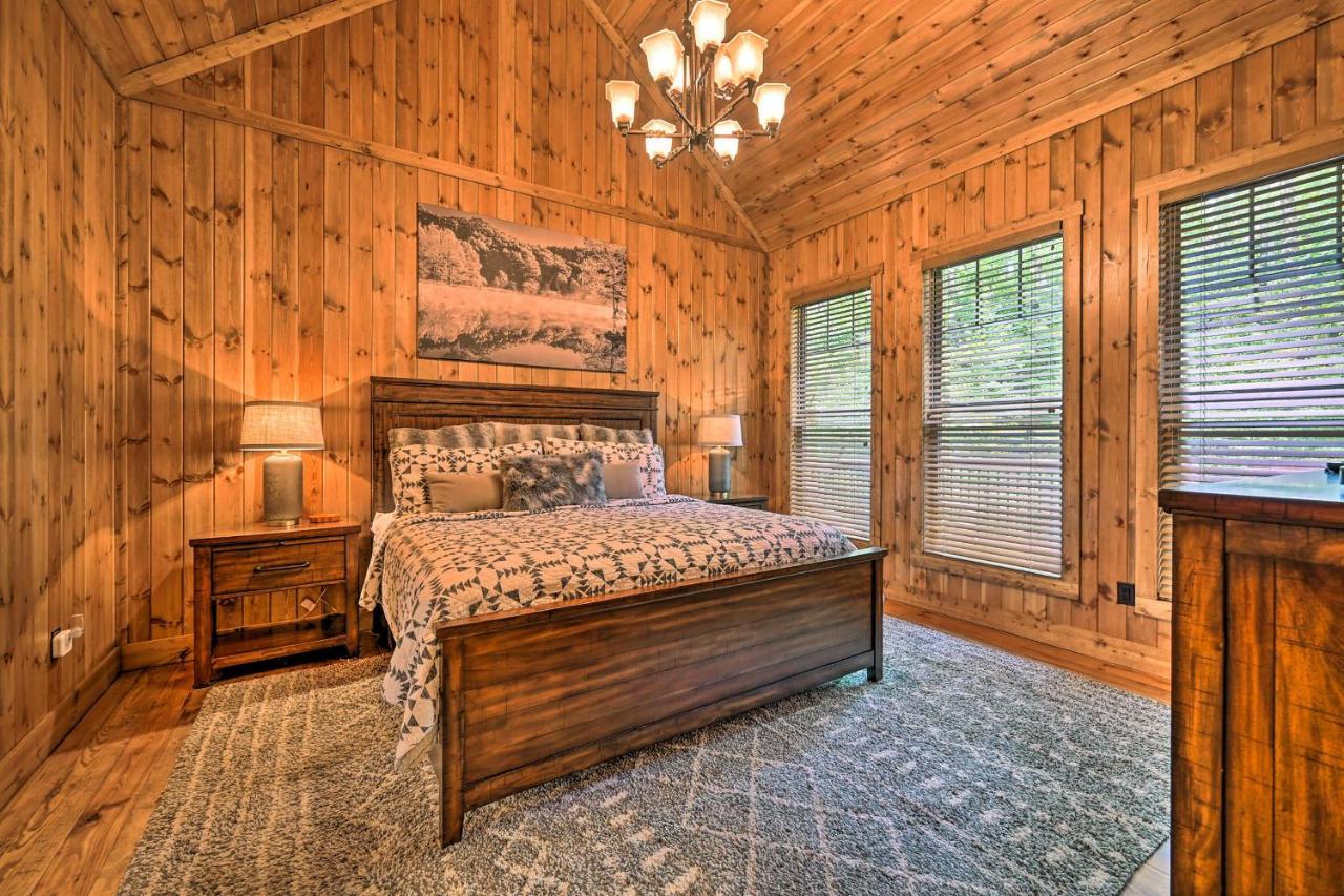 Luxe Broken Bow Cabin Hot Tub About 3 Mi To Hochatown Exterior photo