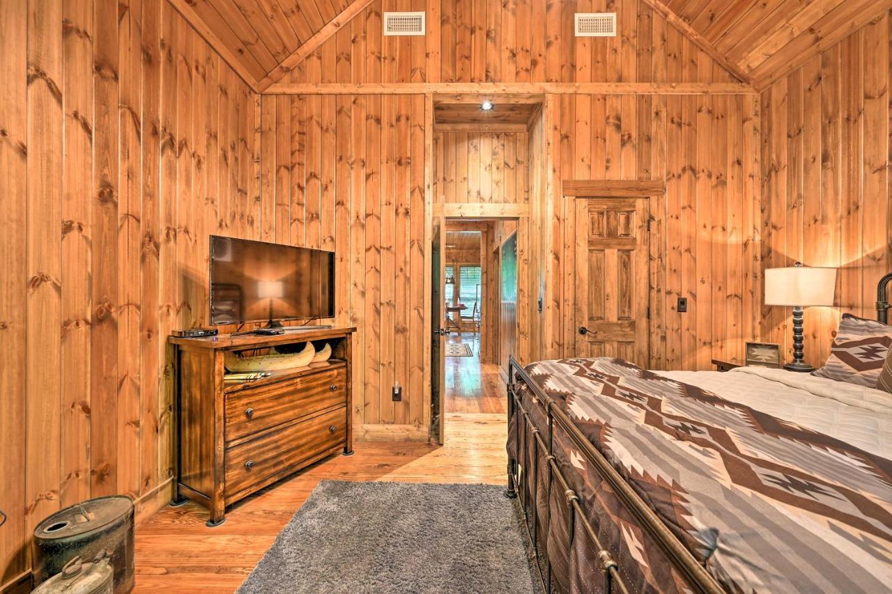 Luxe Broken Bow Cabin Hot Tub About 3 Mi To Hochatown Exterior photo